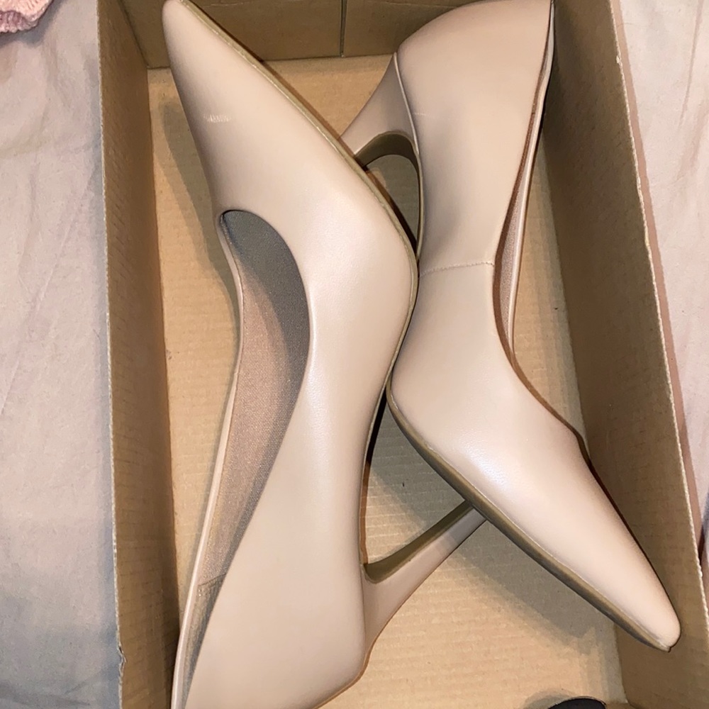 Light brown heels